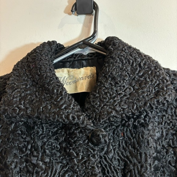 WOODWARDS Sz L-XL Mid  Length Unique Lining Buttoned Vintage Persian Lamb Coat - Picture 8 of 12